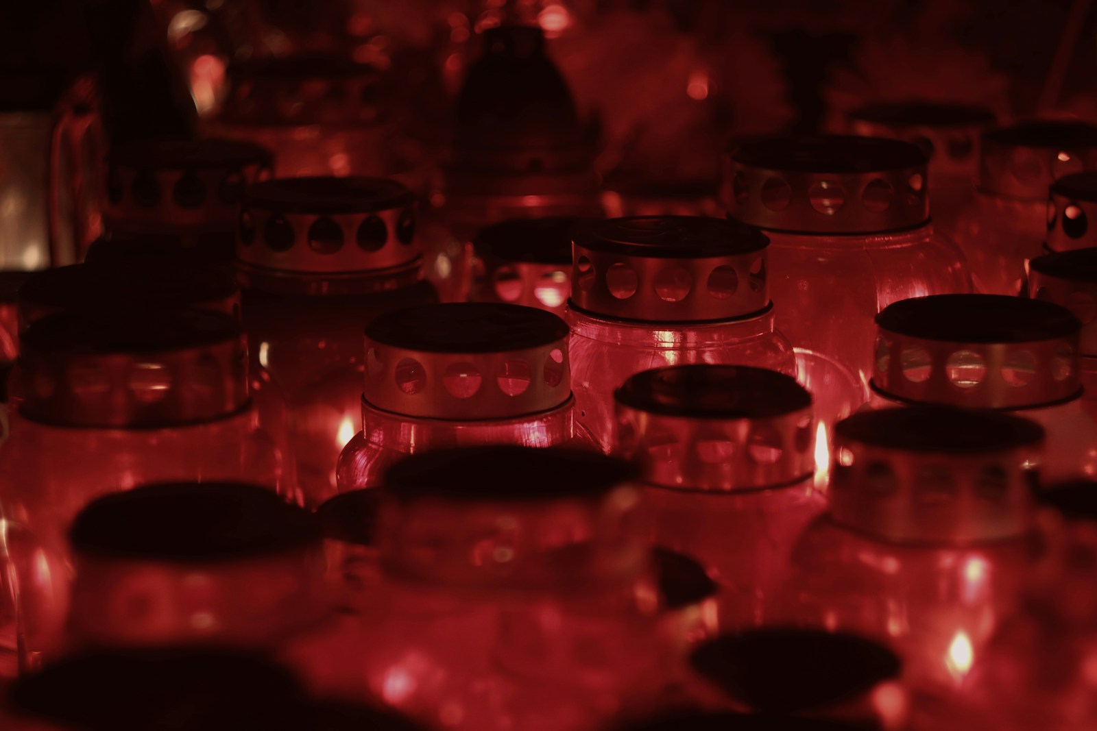 In 2006, One Bottle of Lens Solution Disappeared from Shops Worldwide