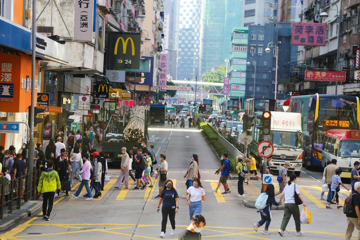 韓国・日本・香港、同じ眼鏡店なのになぜ資格が違うのか