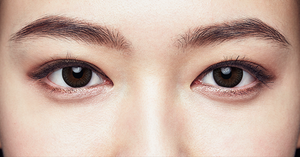 Acuvue Define Radiant Charm One-Day Color Lenses (30 lenses pack)